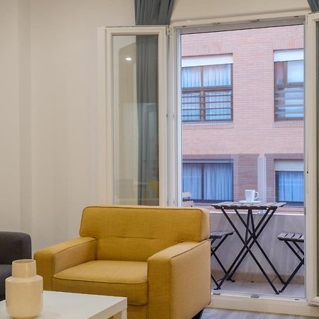 Bright, Brand New & Very Comfortable Apartment فالنسيا المظهر الخارجي الصورة