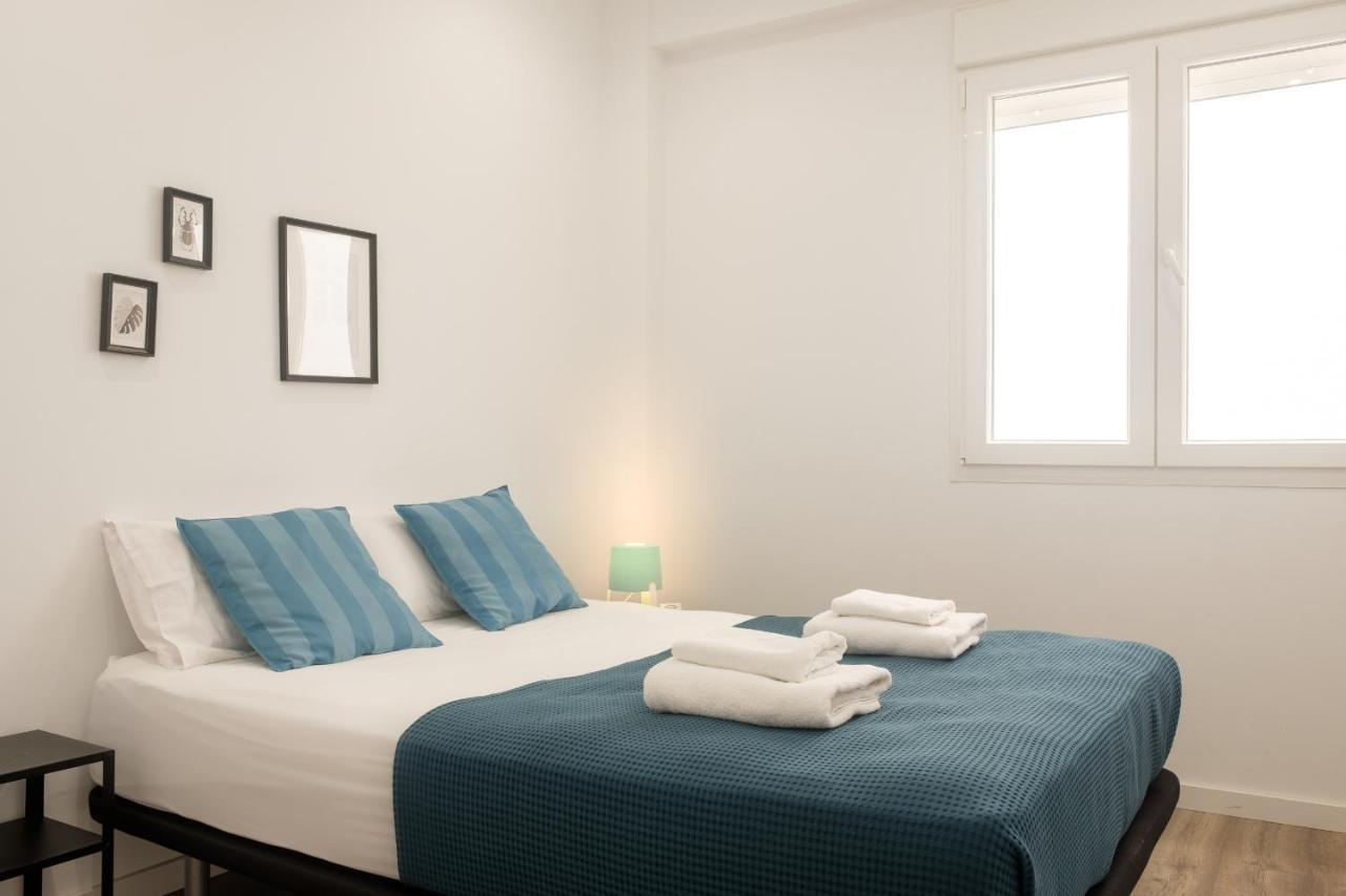 Bright, Brand New & Very Comfortable Apartment فالنسيا المظهر الخارجي الصورة