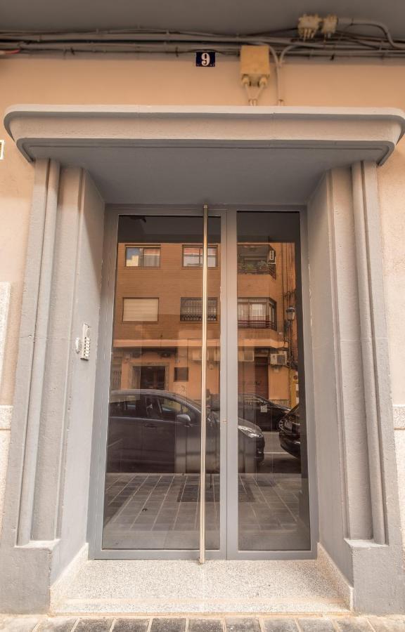 Bright, Brand New & Very Comfortable Apartment فالنسيا المظهر الخارجي الصورة